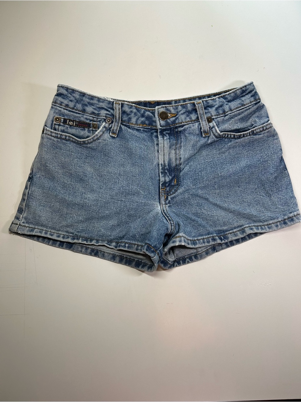 lei Women's Classic Light Wash Denim Shorts